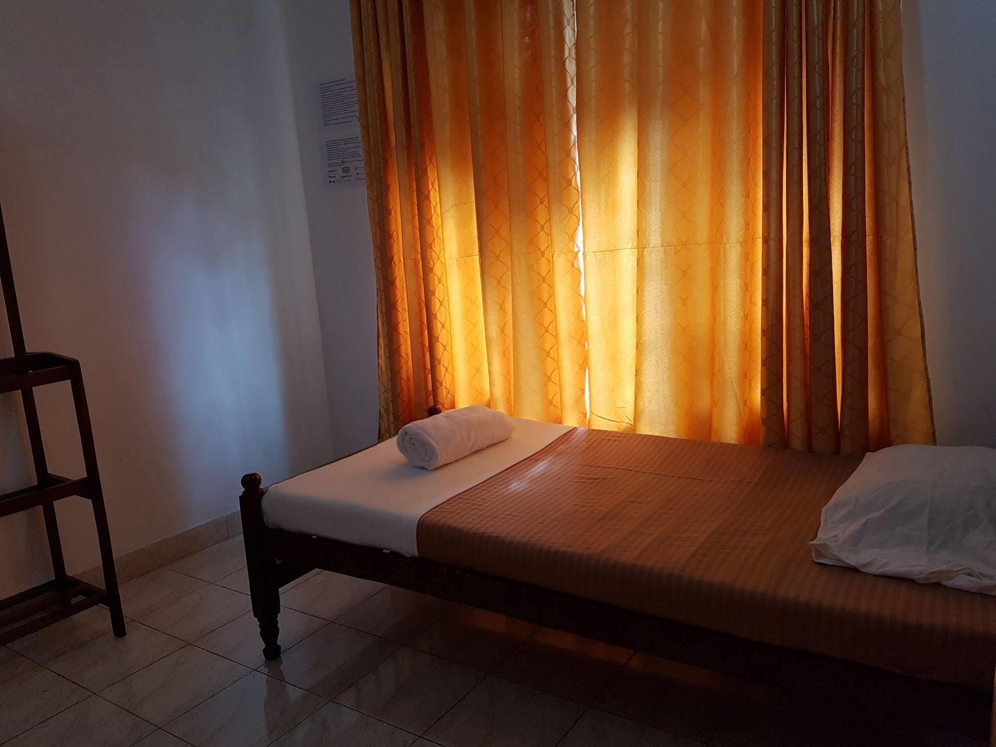 Hostel 107 Kandy Kültér fotó