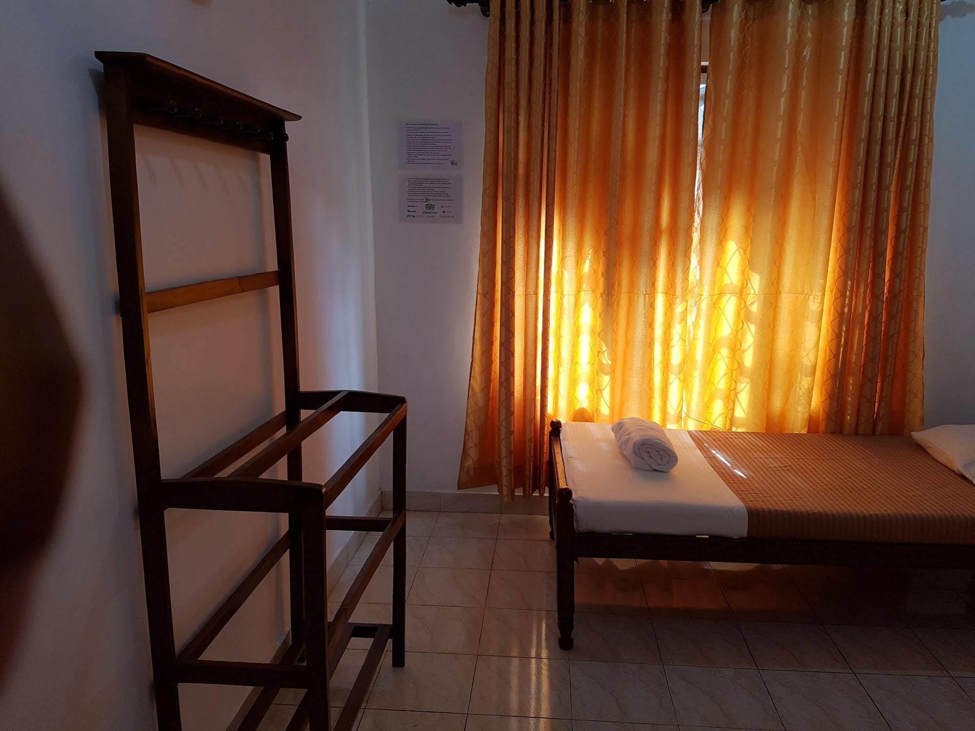 Hostel 107 Kandy Kültér fotó